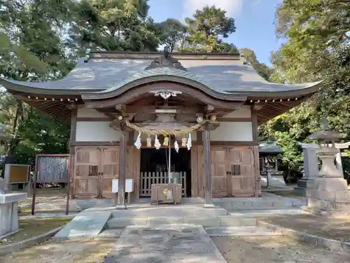 椿八幡宮の本殿