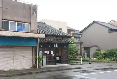 美濃輪稲荷神社の周辺
