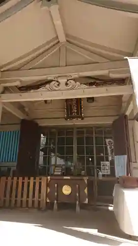 銀杏岡八幡神社の本殿・本堂