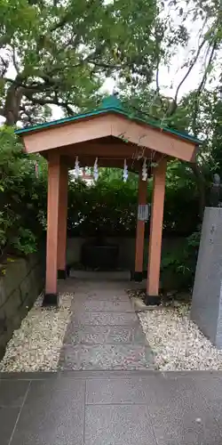 稲毛神社の手水舎