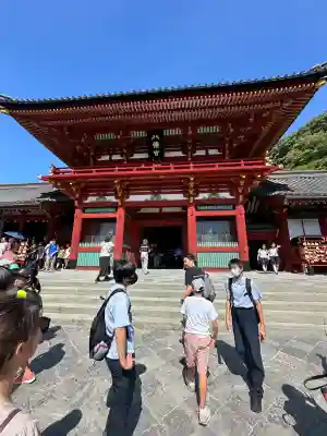 鶴岡八幡宮の本殿・本堂