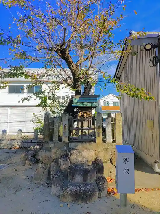 春日神社の末社・摂社