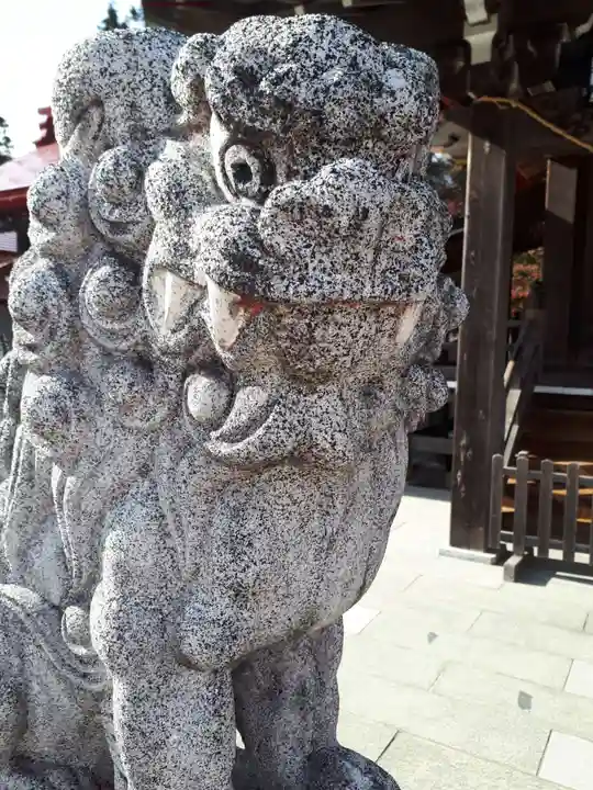 金蛇水神社の狛犬