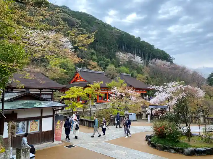 地主神社のその他建物
