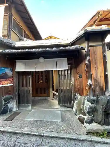 清水寺の山門・神門