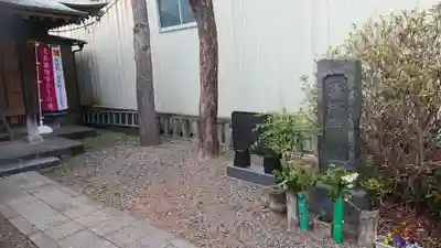 妻塚観音堂のその他建物