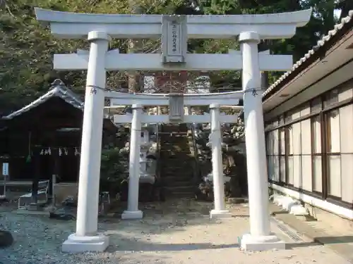 稲荷神社の鳥居