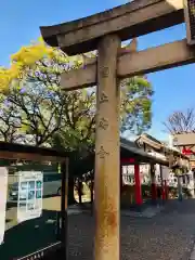 元郷氷川神社の建物その他