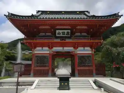 勝尾寺の山門・神門
