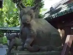 牛嶋神社の狛犬