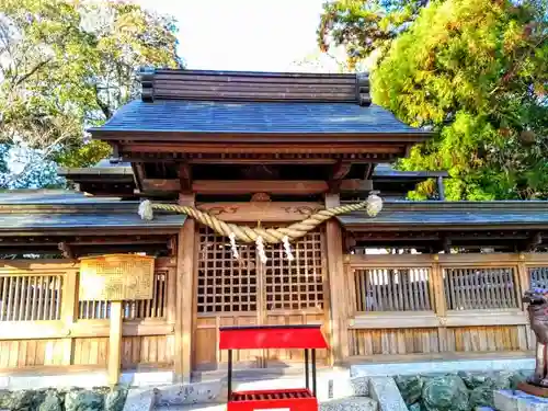 灰宝神社の本殿