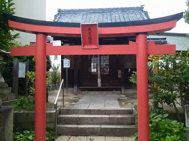 岡山神社の鳥居