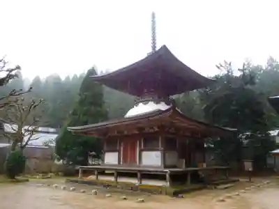 金剛三昧院の塔