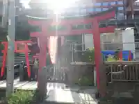 開運出世稲荷(延命院境内社)の鳥居