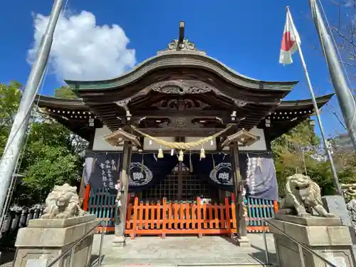 中津瀬神社の本殿