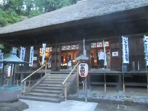 杉本寺の本殿・本堂