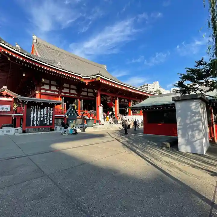 浅草寺の本殿・本堂