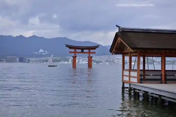 厳島神社(広島県)