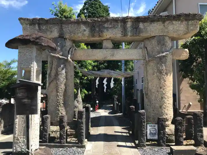 成沢八幡神社の鳥居