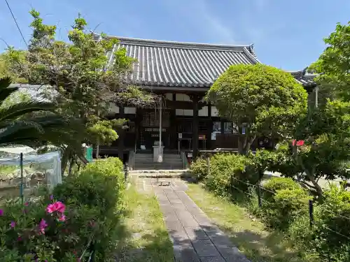惠心院（恵心院）の{uncategorized: "未分類", other: "その他", undefined: "問題あり", building: "その他建物", grave: "お墓", sacred_gate: "鳥居", guardian: "狛犬", statue: "像", buddha: "仏像", history: "歴史", nature: "自然", garden: "庭園", animal: "動物", pagoda: "塔", temizu: "手水舎", mountain_gate: "山門・神門", sanctuary: "本殿・本堂", subordinate: "末社・摂社", art: "芸術", scenery: "景色", jizo: "地蔵", ema: "絵馬", goshuin: "御朱印", omikuji: "おみくじ", items: "授与品その他", amulet: "お守り", goshuincho: "御朱印帳", eats: "食事", festival: "お祭り", votive_dance: "神楽", shichigosan: "七五三参", wedding: "結婚式", experience: "体験その他", initially: "初詣", around: "周辺", anti_infection: "感染症対策"}