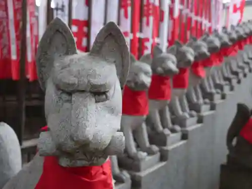 豊川稲荷東京別院の狛犬