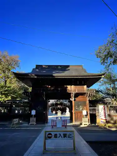 諏訪神社の山門・神門