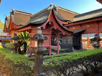 伊佐爾波神社の末社・摂社
