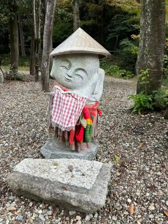 八事山 興正寺の地蔵