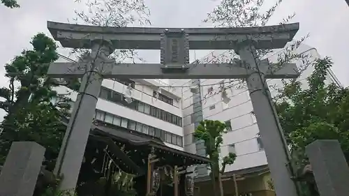 太田姫稲荷神社の鳥居