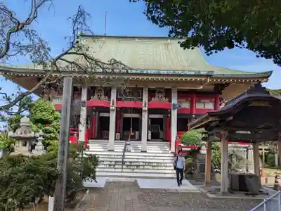 千葉寺の本殿・本堂