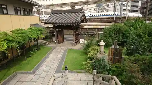 圓珠寺の山門