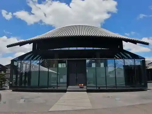 成願寺の本殿・本堂