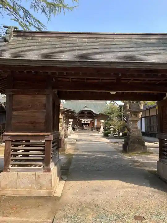 宇美神社の山門・神門