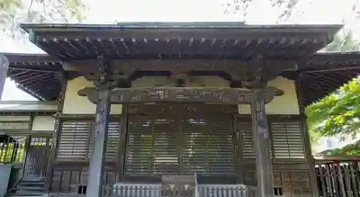 実蔵院の本殿・本堂