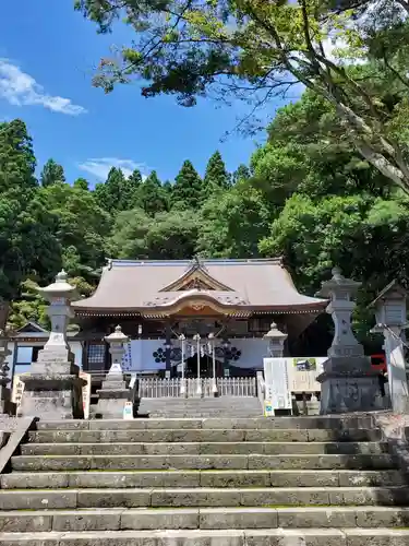 南湖神社の本殿・本堂