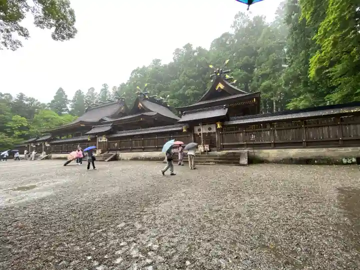 熊野本宮大社の{uncategorized: "未分類", other: "その他", undefined: "問題あり", building: "その他建物", grave: "お墓", sacred_gate: "鳥居", guardian: "狛犬", statue: "像", buddha: "仏像", history: "歴史", nature: "自然", garden: "庭園", animal: "動物", pagoda: "塔", temizu: "手水舎", mountain_gate: "山門・神門", sanctuary: "本殿・本堂", subordinate: "末社・摂社", art: "芸術", scenery: "景色", jizo: "地蔵", ema: "絵馬", goshuin: "御朱印", omikuji: "おみくじ", items: "授与品その他", amulet: "お守り", goshuincho: "御朱印帳", eats: "食事", festival: "お祭り", votive_dance: "神楽", shichigosan: "七五三参", wedding: "結婚式", experience: "体験その他", initially: "初詣", around: "周辺", anti_infection: "感染症対策"}