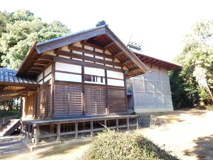 伊古乃速御玉比売神社の{uncategorized: "未分類", other: "その他", undefined: "問題あり", building: "その他建物", grave: "お墓", sacred_gate: "鳥居", guardian: "狛犬", statue: "像", buddha: "仏像", history: "歴史", nature: "自然", garden: "庭園", animal: "動物", pagoda: "塔", temizu: "手水舎", mountain_gate: "山門・神門", sanctuary: "本殿・本堂", subordinate: "末社・摂社", art: "芸術", scenery: "景色", jizo: "地蔵", ema: "絵馬", goshuin: "御朱印", omikuji: "おみくじ", items: "授与品その他", amulet: "お守り", goshuincho: "御朱印帳", eats: "食事", festival: "お祭り", votive_dance: "神楽", shichigosan: "七五三参", wedding: "結婚式", experience: "体験その他", initially: "初詣", around: "周辺", anti_infection: "感染症対策"}