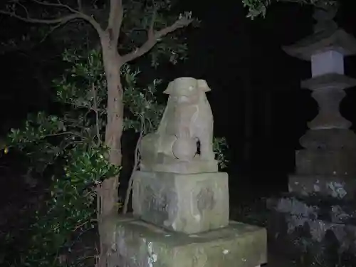 神明社の狛犬