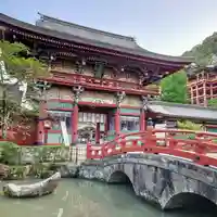 祐徳稲荷神社の山門・神門