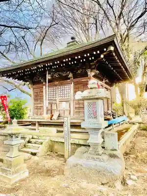 崇真寺(開運犬り切不動尊)の{uncategorized: "未分類", other: "その他", undefined: "問題あり", building: "その他建物", grave: "お墓", sacred_gate: "鳥居", guardian: "狛犬", statue: "像", buddha: "仏像", history: "歴史", nature: "自然", garden: "庭園", animal: "動物", pagoda: "塔", temizu: "手水舎", mountain_gate: "山門・神門", sanctuary: "本殿・本堂", subordinate: "末社・摂社", art: "芸術", scenery: "景色", jizo: "地蔵", ema: "絵馬", goshuin: "御朱印", omikuji: "おみくじ", items: "授与品その他", amulet: "お守り", goshuincho: "御朱印帳", eats: "食事", festival: "お祭り", votive_dance: "神楽", shichigosan: "七五三参", wedding: "結婚式", experience: "体験その他", initially: "初詣", around: "周辺", anti_infection: "感染症対策"}
