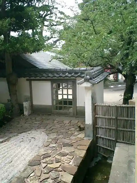 光明寺の庭園