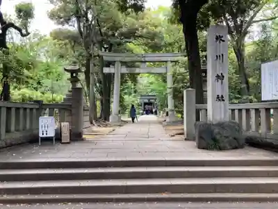 赤坂氷川神社の鳥居