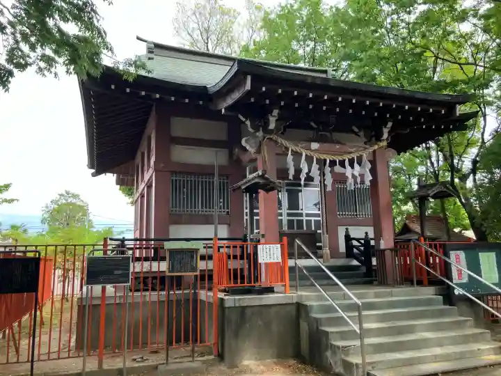 青渭神社の{uncategorized: "未分類", other: "その他", undefined: "問題あり", building: "その他建物", grave: "お墓", sacred_gate: "鳥居", guardian: "狛犬", statue: "像", buddha: "仏像", history: "歴史", nature: "自然", garden: "庭園", animal: "動物", pagoda: "塔", temizu: "手水舎", mountain_gate: "山門・神門", sanctuary: "本殿・本堂", subordinate: "末社・摂社", art: "芸術", scenery: "景色", jizo: "地蔵", ema: "絵馬", goshuin: "御朱印", omikuji: "おみくじ", items: "授与品その他", amulet: "お守り", goshuincho: "御朱印帳", eats: "食事", festival: "お祭り", votive_dance: "神楽", shichigosan: "七五三参", wedding: "結婚式", experience: "体験その他", initially: "初詣", around: "周辺", anti_infection: "感染症対策"}