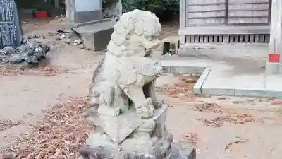 十二神社の狛犬