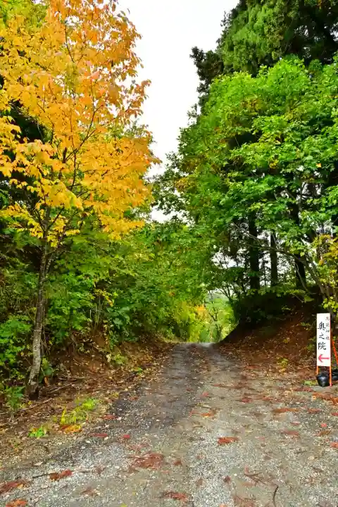 高龍神社 奥之院(新潟県)