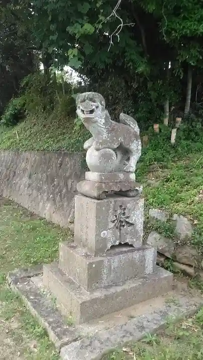國崎八幡神社の狛犬