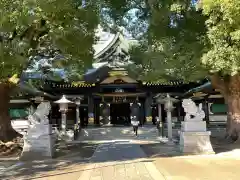 穴八幡宮の本殿