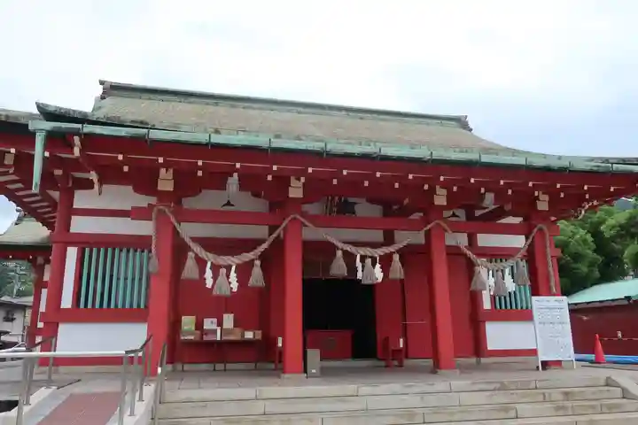 亀山神社の本殿・本堂