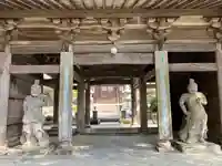 泉福寺の山門・神門