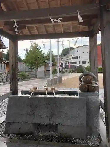 岩国白蛇神社の手水舎